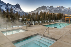 Photo of the Malcolm Hotel's outdoor pool and view.